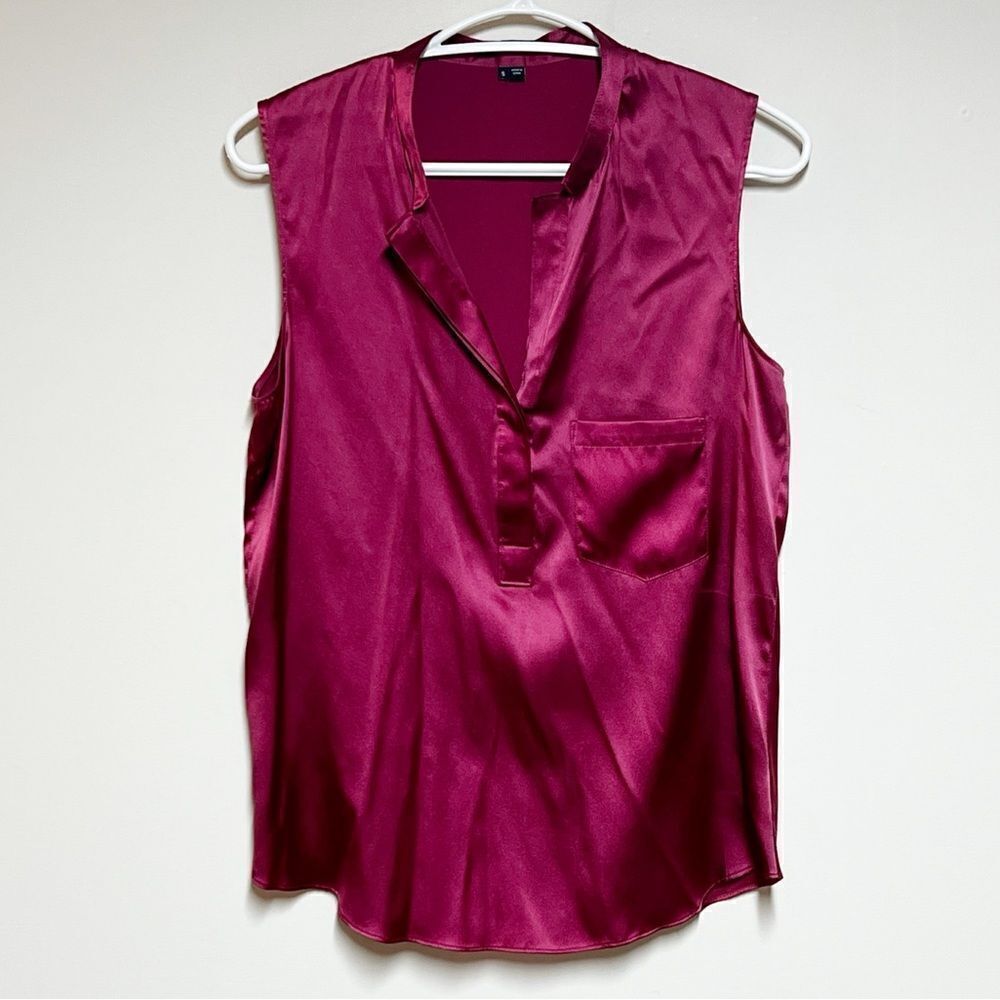 New Theory Silk v neck Button magenta Tank Top Blouse Sz S
